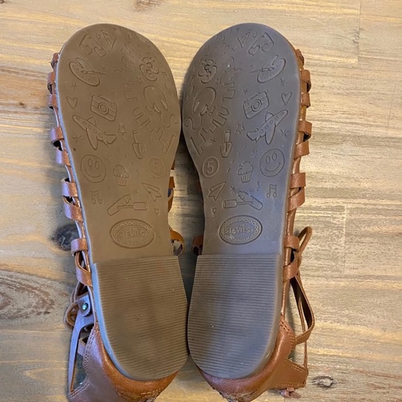 Brown, Lace up, Sandals. Size 5 (fits like 6) - Picture 4 of 5